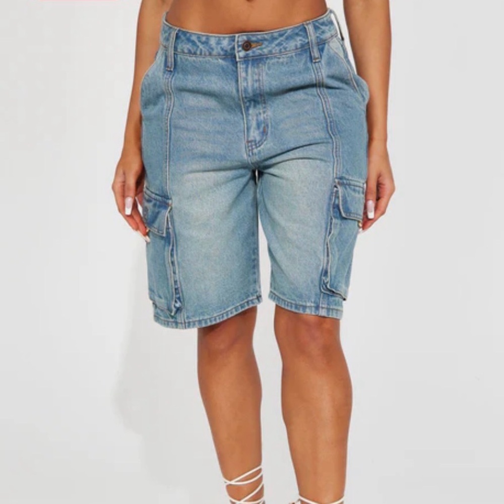 Cameron Denim Cargo Shorts - Medium Wash